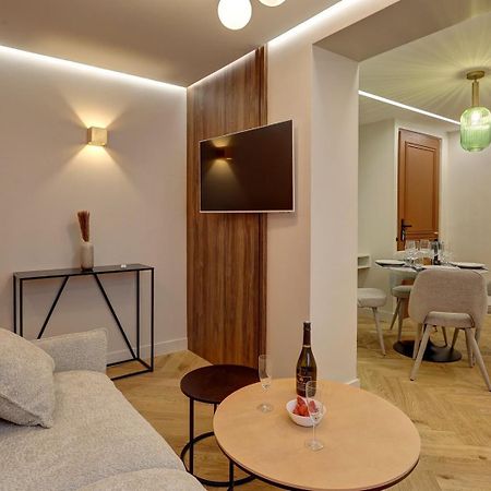 367 Suite Fondary 1 - Superb Apartment In Paris Extérieur photo