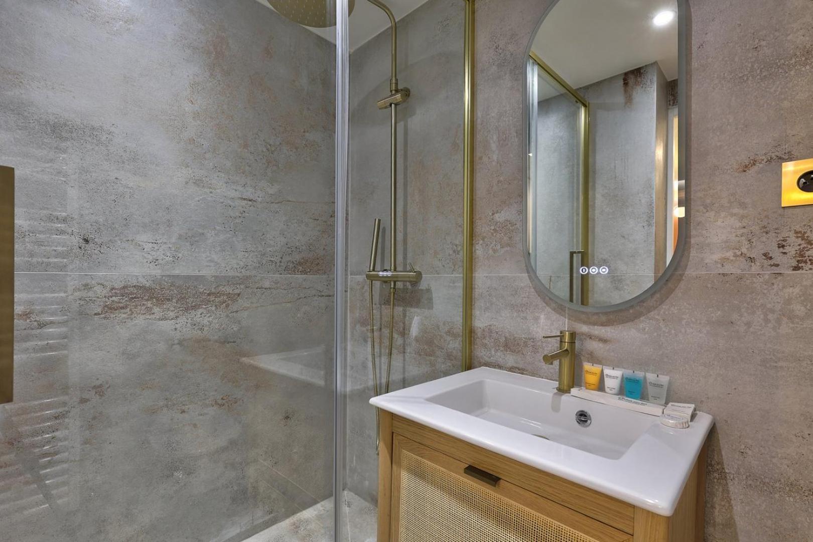 367 Suite Fondary 1 - Superb Apartment In Paris Extérieur photo